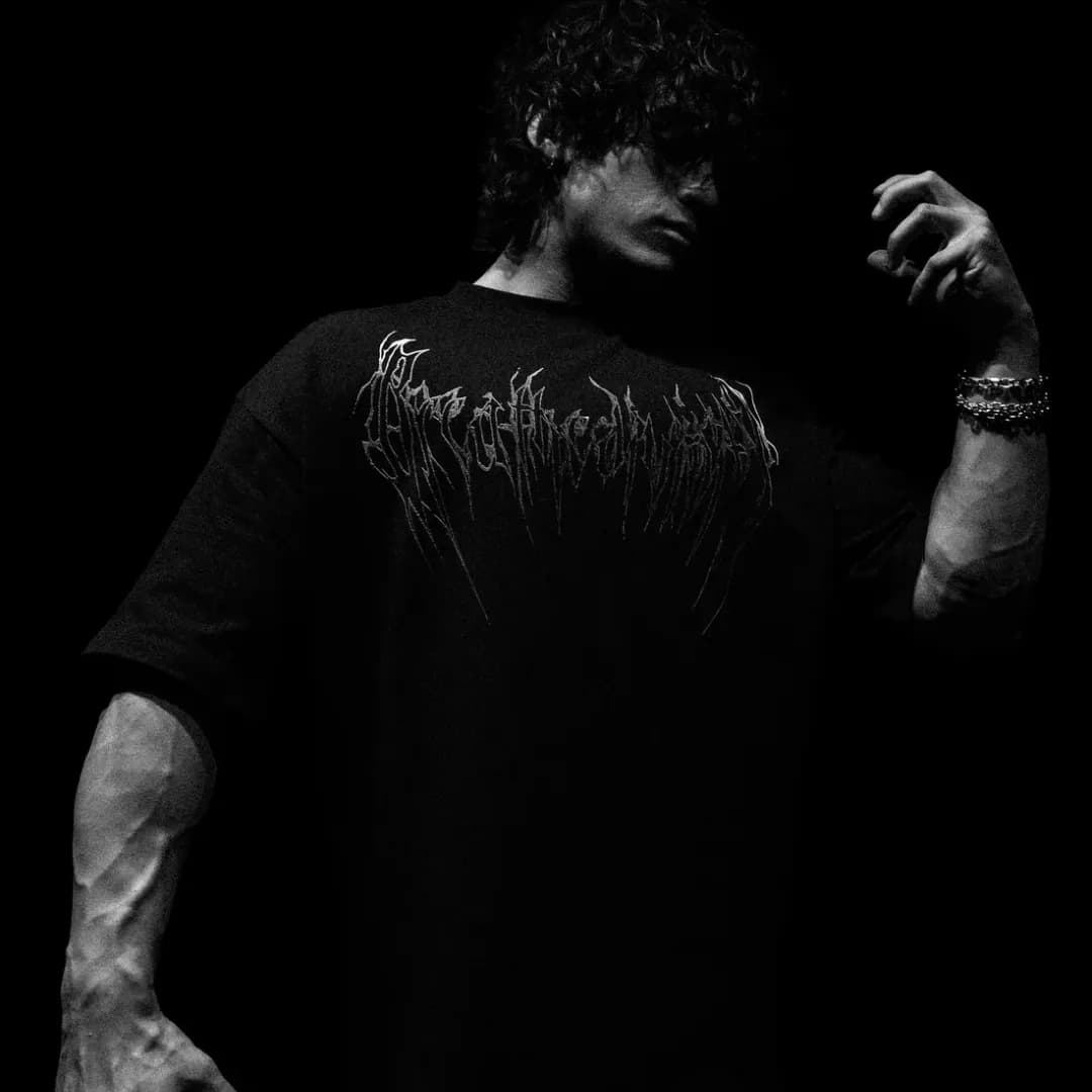 undefined Doomslayer Oversized T-shirt - Gradient