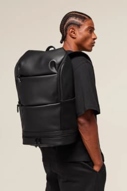 Sleek Backpack - Black