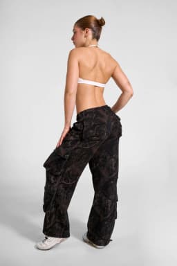 W251 Hunting Season Cargo Joggers - Black Camo