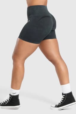 Gains Seamless Washed Shorts - Black