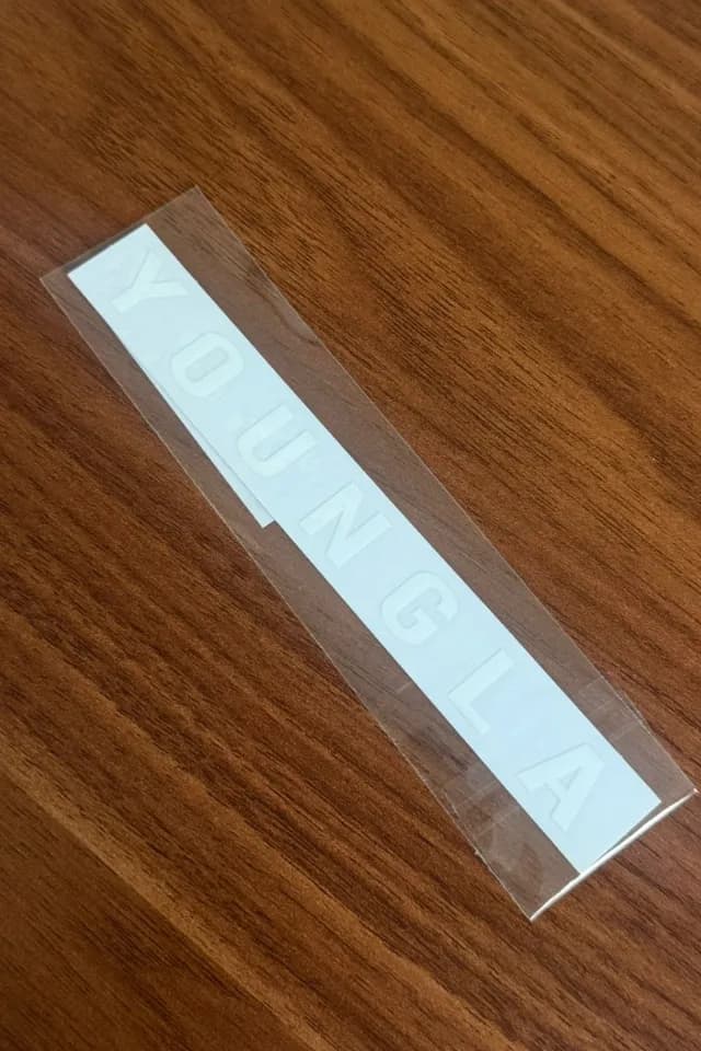 Sticker Blanco Youngla