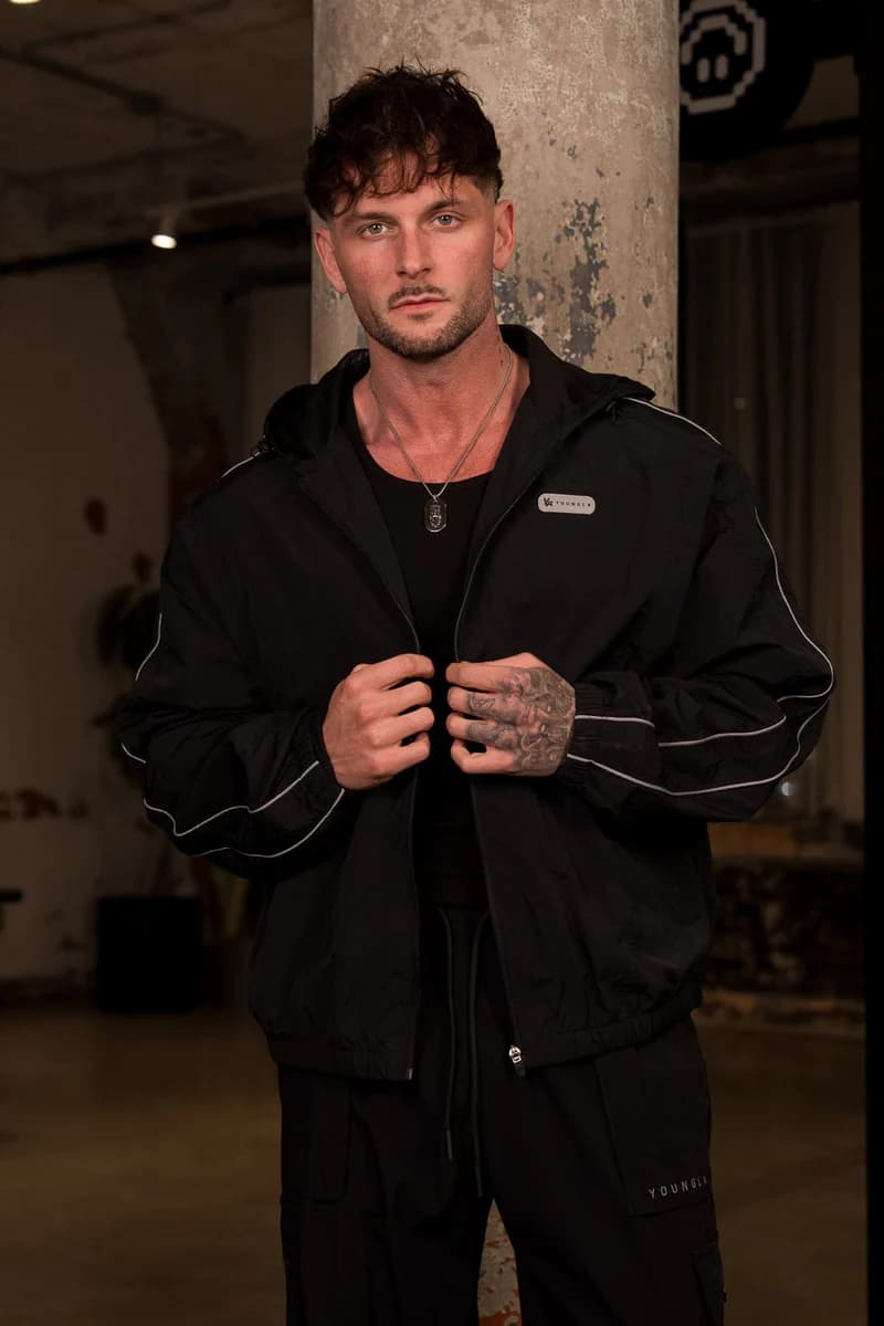 5219 - Retro Track Jacket - Black 